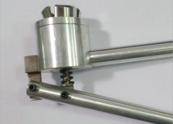 Κτύπημα από Crimper φιαλιδίων ΚΑΠ καλυμμάτων 20 - 30 μπουκάλι/λ. με το ανοξείδωτο 304 υλικό